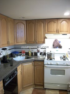 Allston Apartment for rent 2 Bedrooms 1 Bath Boston - $2,500