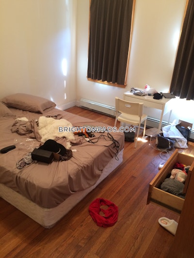Brighton 5 Bed, 2 Bath Unit Boston - $4,800 50% Fee