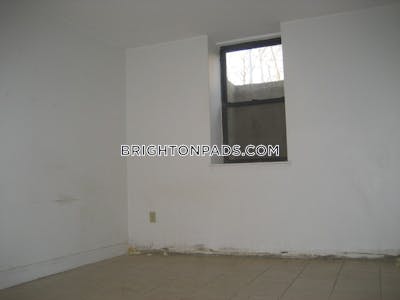 Brighton 3 Bed 2 Bath BOSTON Boston - $2,900