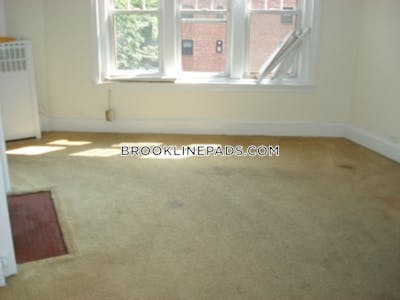 Brookline Apartment for rent 1 Bedroom 1 Bath Coolidge Corner - $2,550 No Fee