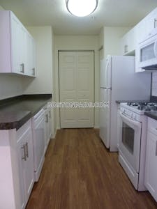 Lexington Apartment for rent 2 Bedrooms 2 Baths - $3,572