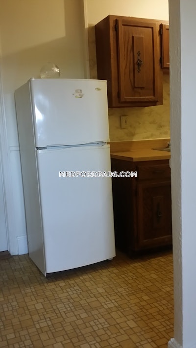 Medford 1 Bed 1 Bath  Wellington - $1,750