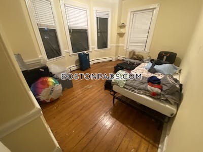 Mission Hill 3 Beds 1 Bath Boston - $6,100