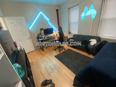 Mission Hill 4 Bed, 1 Bath Unit Boston - $5,300