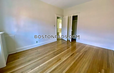 Brookline 1 Bed 1 Bath BROOKLINE- COOLIDGE CORNER $3,300  Coolidge Corner - $3,300