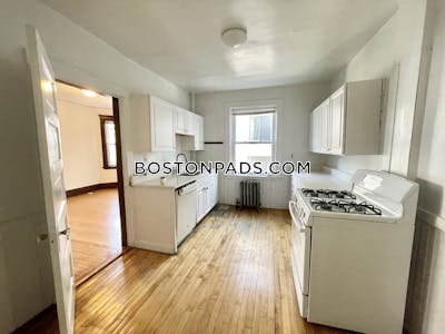 Cambridge 3 Beds 1 Bath  Harvard Square - $3,850 No Fee