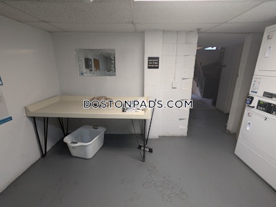 Brighton 3 Bed 1 Bath BOSTON Boston - $4,300