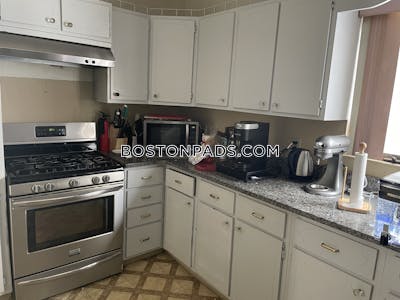 Medford 4 Bed 1 Bath MEDFORD  Tufts - $3,700