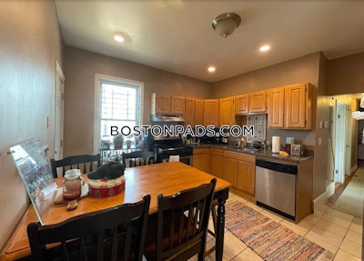 Mission Hill 4 Beds 1 Bath Boston - $4,500