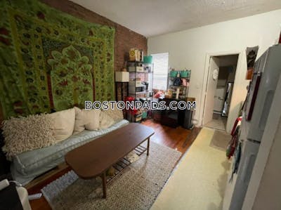 Mission Hill 2 Beds 1 Bath Boston - $2,995