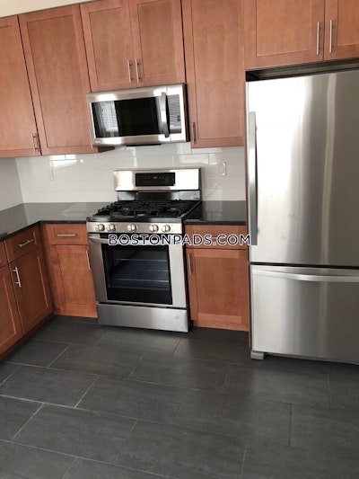 Waltham 3 Bed 1 Bath WALTHAM $3,200 - $3,300
