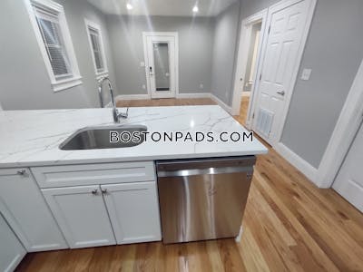 Somerville NEWLY RENOVATED 4 bed 2 bath available 3/1 on Harold St in Somerville!    Dali/ Inman Squares - $5,400