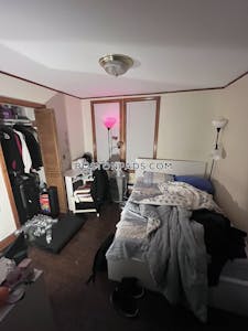 Mission Hill 5 Bed, 2 Bath Unit Boston - $5,700