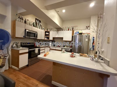 Fenway/kenmore 5 Beds 2 Baths Boston - $9,000