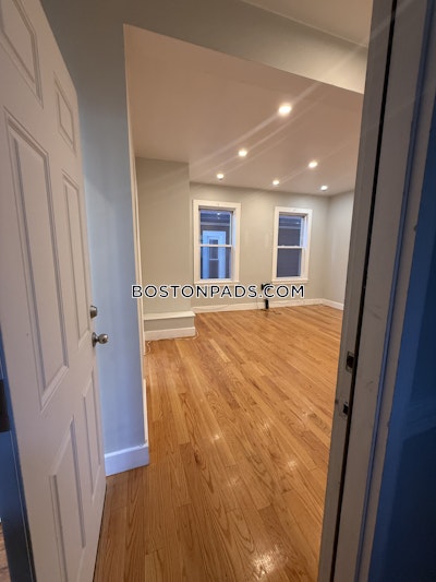 Jamaica Plain 3 Bed 1 Bath BOSTON Boston - $3,700