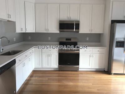 Allston/brighton Border 4 Beds 2 Baths Boston - $5,300 No Fee