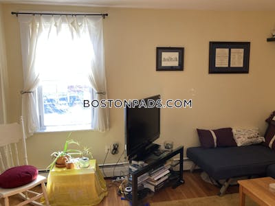 Somerville Grand 2 Beds 1 Bath on Somerville Ave  Porter Square - $3,500