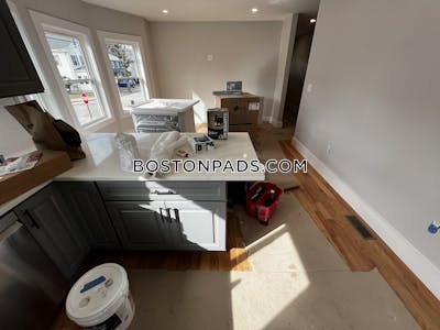 Medford 6 Beds 3 Baths  Tufts - $8,400