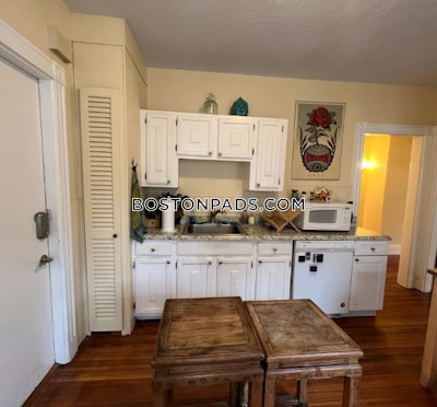 Somerville 3 Beds Somerville  Porter Square - $3,900