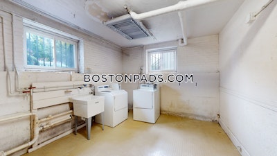 Malden 1 Bed 1 Bath MALDEN $1,995 - $1,995