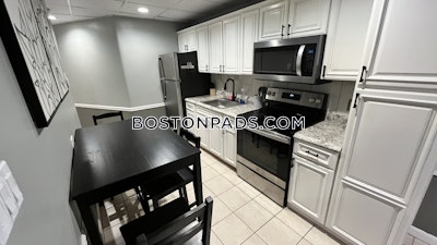 Brookline 1 Bed 1 Bath  Cleveland Circle - $2,925