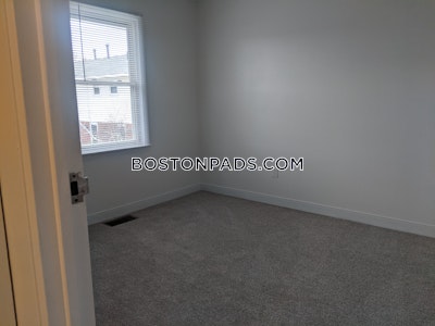 Roslindale 3 Beds No Bath Boston - $3,416