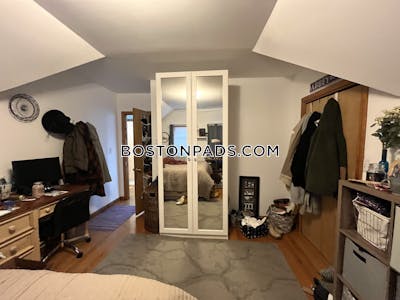 Brighton 3 Beds 1 Bath Boston - $3,300 50% Fee
