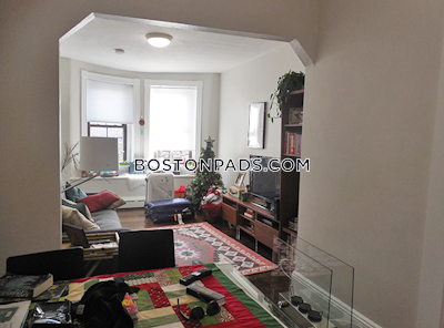 Cambridge 2 Bed 1 Bath CAMBRIDGE  Inman Square - $2,975 No Fee