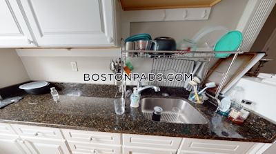 Cambridge 2 Bed, 1 Bath Unit  Harvard Square - $3,500