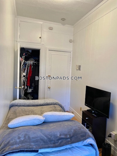 Back Bay 0 Bed 1 Bath BOSTON Boston - $1,795 No Fee