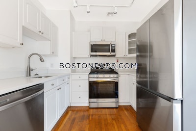 Brookline 2 Beds Brookline Hills  Brookline Hills - $4,100