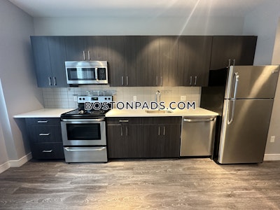 Lynn 1 Bed 1 Bath - $2,050 No Fee