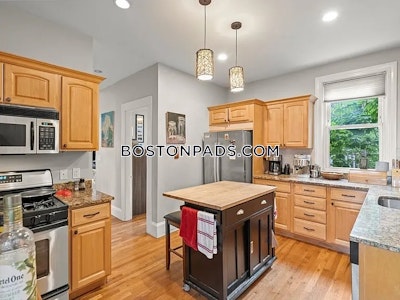 South Boston 3 Beds 2 Baths Boston - $5,350