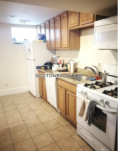 Mission Hill 3 Bed, 1 Bath Unit Boston - $4,600