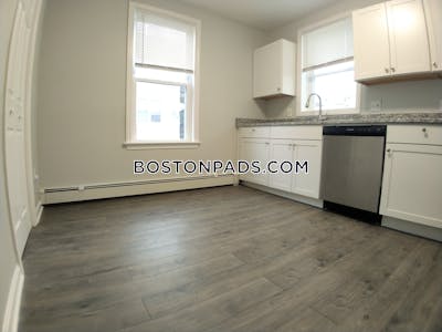 Dorchester/south Boston Border 3 Bed 1 Bath BOSTON Boston - $2,495 No Fee