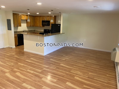 Needham 2 Bed 2 Bath NEEDHAM $3,300 - $3,300