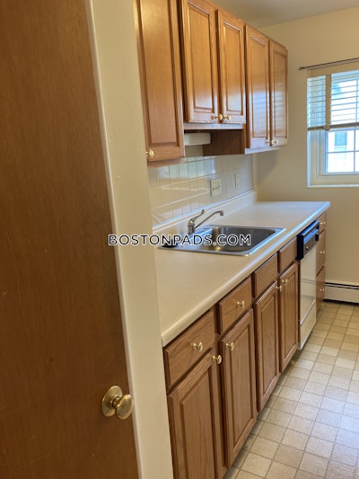 Arlington 1 Bed 1 Bath ARLINGTON $2,350 - $2,350