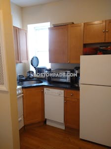 Allston 2 Bed 1 Bath BOSTON Boston - $3,100 50% Fee
