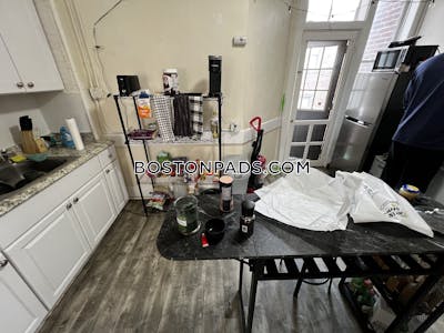 North End 2 Beds 1 Bath Boston - $3,200 No Fee
