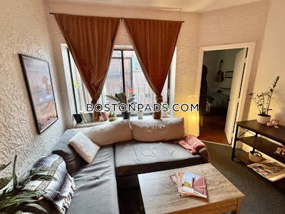 North End 2 Beds 1 Bath Boston - $3,200