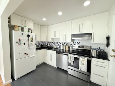 Cambridge 1 Bed 1 Bath CAMBRIDGE  Inman Square - $2,650