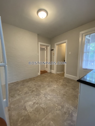 Cambridge 1 Bed 1 Bath CAMBRIDGE  Harvard Square - $3,200