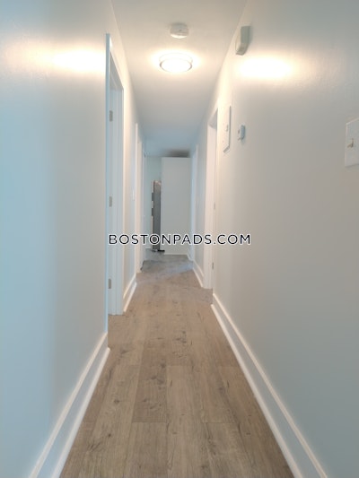 Dorchester Spacious 3 bed 1 bath available 9/1 on Fenton St in Boston! Boston - $3,195 50% Fee