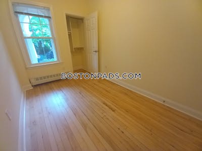 Cambridge 3 Bed 1 Bath CAMBRIDGE  Harvard Square - $4,735 No Fee