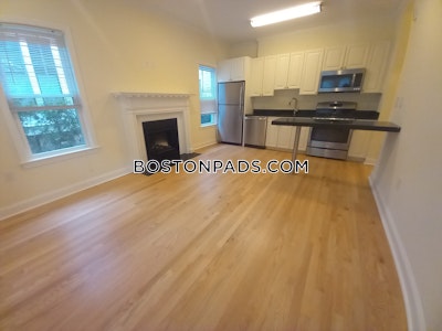 Cambridge 3 Beds 1 Bath  Harvard Square - $4,655 No Fee