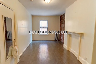 Back Bay Studio 1 Bath Boston - $2,900
