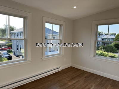 Medford 4 Bed 1 Bath MEDFORD  Tufts - $5,300 No Fee