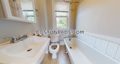 Cambridge 3 Beds 1 Bath  Kendall Square - $3,375