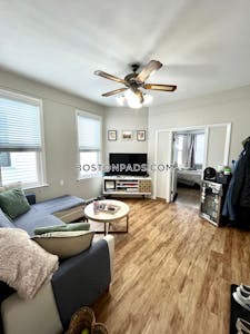 East Boston 2 Bed, 1 Bath Unit Boston - $2,700 No Fee