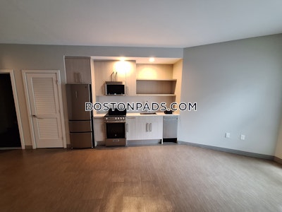Jamaica Plain Studio No Bath Boston - $3,320